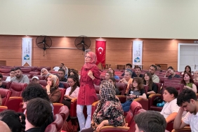 i-zmit-te-genclere-uretken-yapay-zeka-semineri-20260610-223144