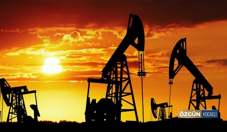 Petrol fiyatları savaş öncesi seviyeye geriledi