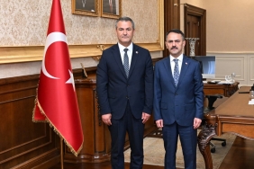 Baskan-Vekili-Lutfu-Obuzdan-Vali-Aktasa-ziyaret-featured