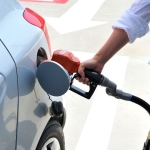 Bu-Gece-Benzine-2-TL-Motorine-685-TL-Zam-Bekleniyor-featured