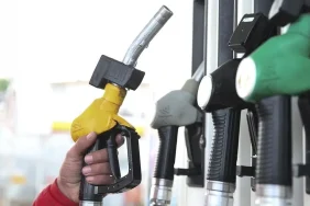 Kocaelide-Benzin-Fiyatinda-Zam-Litre-Kac-Lira-Oldu-featured