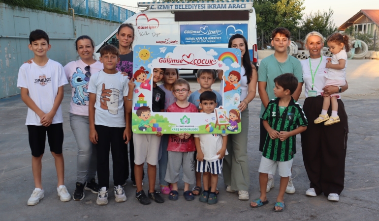 Solaklar-Mahallesi8217nde-Koy-Senligi-Buyuk-Cosku-featured