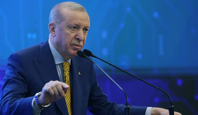 Erdogan-Milletin-hakkina-uzanan-karsisinda-bizi-bulur-featured
