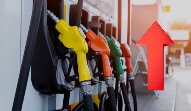 Motorine-662-TL-zam-geliyor-gece-yarisindan-pompaya-yansiyacak-featured
