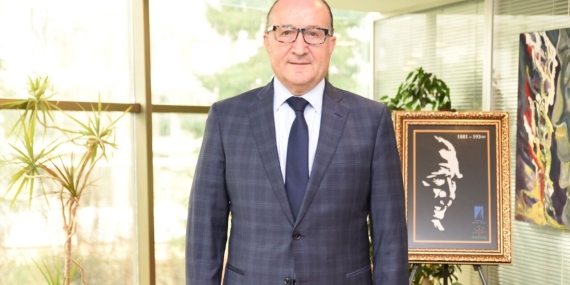 Ayhan-Zeytinoglu-Cari-acik-421-milyar-dolara-cikti-featured