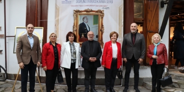 Izmitte-Cumhuriyet-ve-Biz-–-10-sergisi-acildi-featured